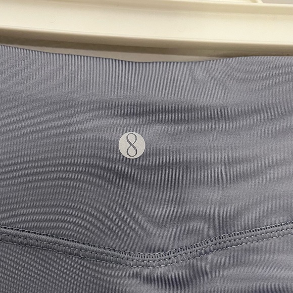 NWT. Layer 8 Leggings. Blue/Gray. Size 2XL. - Picture 4 of 7